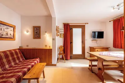 Image de Appartement 'La Bévéria 4' avec terrasse privée et jardin partagé