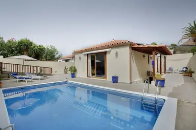 Image de Villa \"Tauro Golf and Beach\" avec vue sur la mer, piscine privée chauffée et Wi-Fi