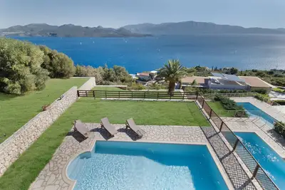 Image de Appartement \"Villa Aeropi\" avec vue sur la mer, Wi-Fi et climatisation