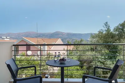 Image de Appartement 'Ardavani City 3' avec terrasse partagée, jardin partagé et climatisation