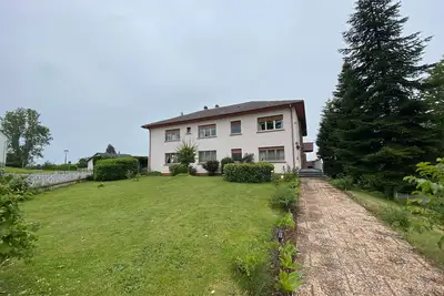 Appartement 'Hebergement Dans Villa Du Kirchberg' avec jardin privé, balcon et Wi-Fi