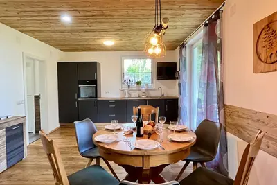 Image de RothĂĽsli 15 by Interhome