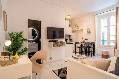 Image de Magnifique appartement, refait à neuf, climatisé, plage à 1mn