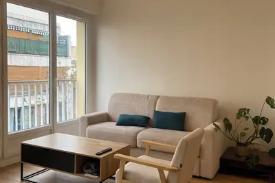 Image de Bright & Modern Studio with Large Terrace Near La Défense & St Lazare