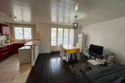 Image de Bel appartement familial avec balcon pour 6 voyageurs.