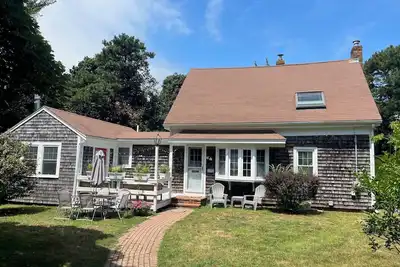 Image de Historic Bass River Neighborhood 3 bedroom, 2 bath, with Ac and WiFi.