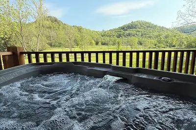 Image de Selah cabin with private hot tub, Selah Cabin