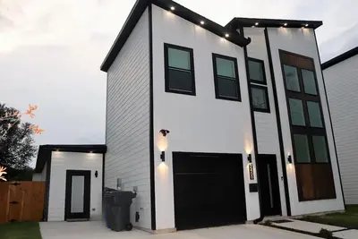 Image de Newly Built 1bd 1ba Unit near downtown
