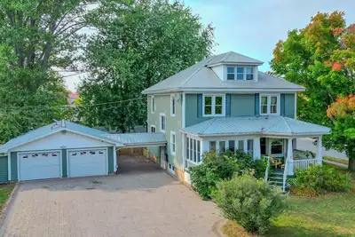 Image de Charming & Spacious 5br Home w/ SwimSpa in Little Current on Manitoulin Island