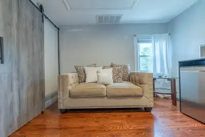 Beautiful cozy loft in Montclair, Nj
