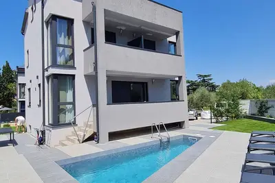 Image de Val 21, 4-bedroom villa, 200 m from beach, in Funtana, pool, fitness, sauna,