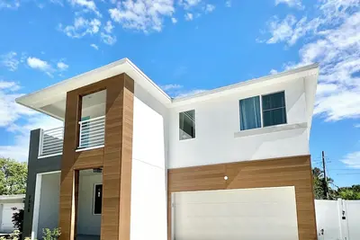 Image de Seaside Haven 10min to Siesta Keys - 4br / 2. 5ba House