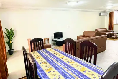 Image de La Siesta - Abidjan Charming 4-bedroom house with WiFi, full ACs, all amenities