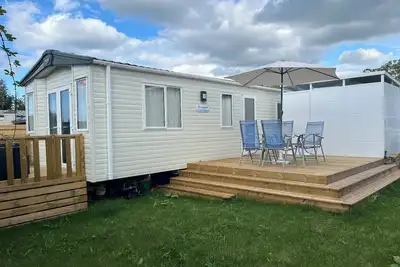 Image de Mobile home récent haut de gamme très spacieux \nSe situant à 2km de la plage