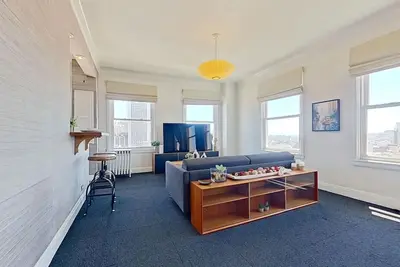 Image de This condominium is a 0 bedroom(s), 1 bathrooms, located in San Francisco, Ca.