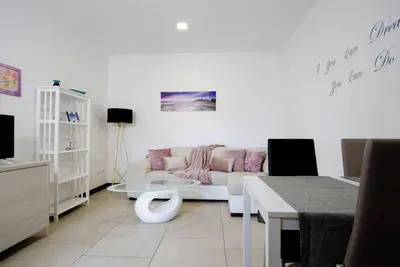 Image de Smeralda Flats No. 2 - Cozy apartment in historic center