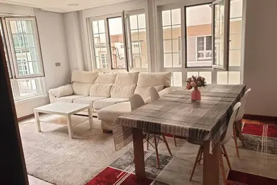 Image de Se Alquila Precioso Piso Moderno y Funcional en Pleno Centro de A Coruña