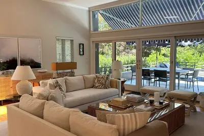 Image de Charming 3-bedroom house with Ac, WiFi and heated pool in lovely Wainscott
