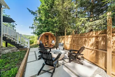Image de Cozy 2br Lake House with Outdoor Barrel Sauna on Cranberry Lake