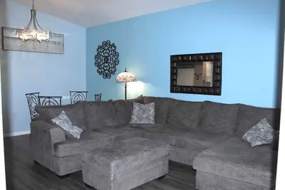 Image de Lake View Condo