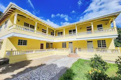 Cozy 1-Bedroom Retreat in Picard, Apt 1
