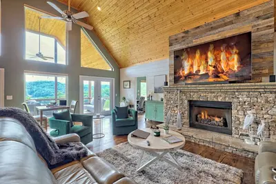 Image de Spacious Cabin, Hot tub, View, Games, Bunk