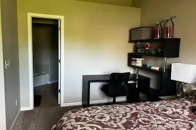 Image de Charming 3-bedroom house with Ac and WiFi in lovely Indianapolis