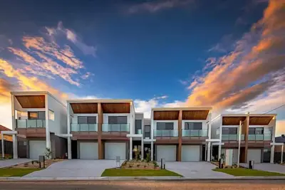 Image de Three Bedroom Townhouse