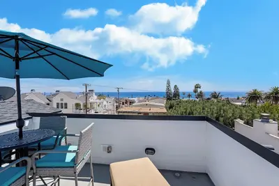 Image de Elegant 3-bedroom  Beach house with Ac and WiFi