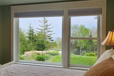 Beautiful and fully equipped in-laws apartment in peaceful Boothbay with WiFi