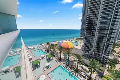 Image de Lyfe Resort and Residence