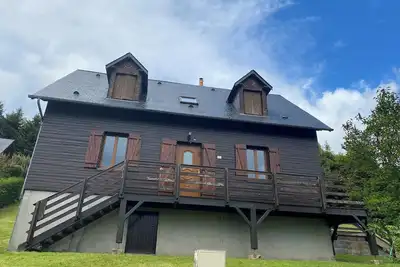 Image de Chalet 16 personnes avec cheminée et 5 chambres
