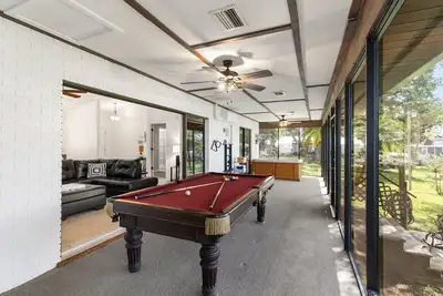 Image de Sunset Lakefront Home | Hot Tub, Private Dock