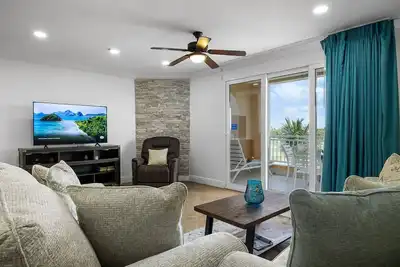 Image de Private Jacuzzi Resort Amenities Close 2 Beach