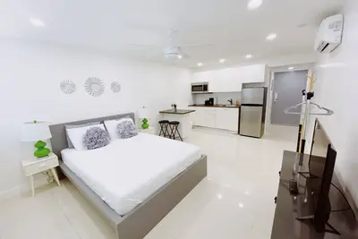 Image de Cozy Studio in Miami’s Heart with Parking
