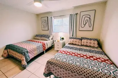 Image de Ground Floor*1 Bedroom Apt *2-Beds * Pool*Parking
