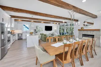 Image de Brand New 6 Bed 9 Bath Luxury Beach House W/Private Heatable Pool Steps to Beach