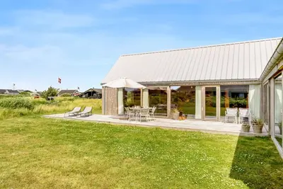 Image de \"Onni\" - 250m from the sea by Interhome