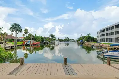 Image de Bay-View Cocoa Beach Condo w\/ Heated Pool!