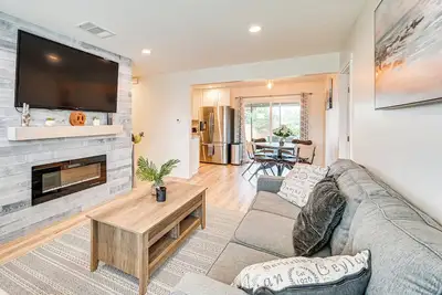 Image de 8 Mi to Downtown San Diego: Chic Home w/ Patio