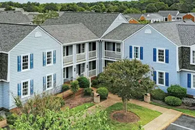 Image de Located Near Colonial Williamsburg, Busch Gardens, Jamestown-Wyn Kingsgate 2 Bd.