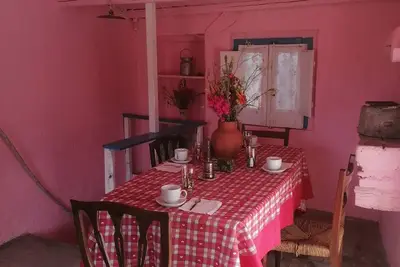 Image de Tranquil 1-bedroom apartment in enchanting Badolato,