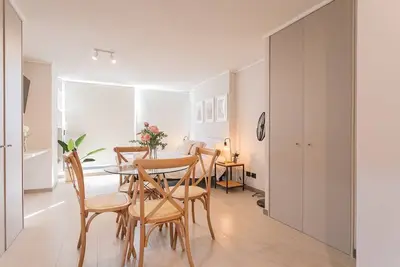 Image de Cozy Studio in the Heart of Nunoa Perfect for Two