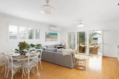 Image de Beachside on Weatherly – Stay 3, Pay 2!