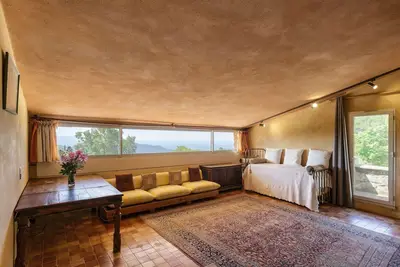 Image de Maison Saint Amant avec piscine, tennis et vue magnifique Mt Ventoux