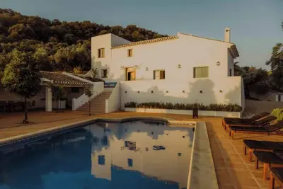 Image de A picturesque Andalucian farmhouse