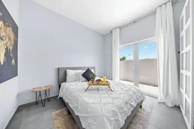 Image de Elegant 1br Retreat w/Pool & Bbq by Lucha