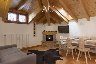 Image de La Mansarda - Deux Chambres Appartement, Couchages 4