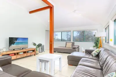 Image de Ocean View 3 Bed - Spacious Coastal Haven with Stunning Ocean and Park Views