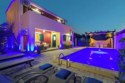Image de Villa Denes  with Fireplace & Private Pool